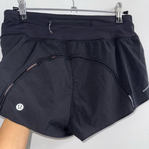 Lululemon speed un short size 4 - Picture 3 of 5